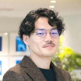 <strong>モデレーター</strong><br><strong>中川 征士</strong>” class=”wp-block-profile__img”></div><div class=